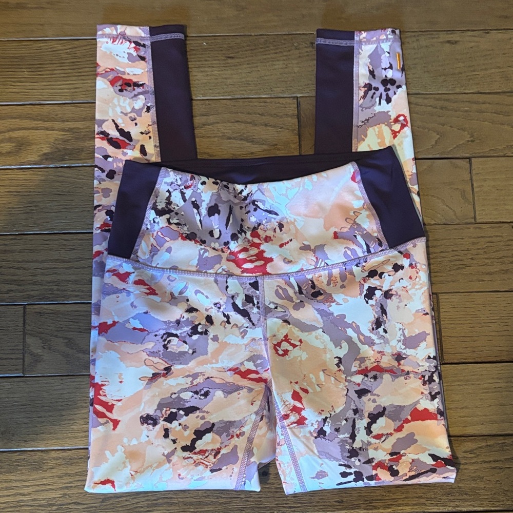 New without tag, Lucy Multicolor Patterned Leggings